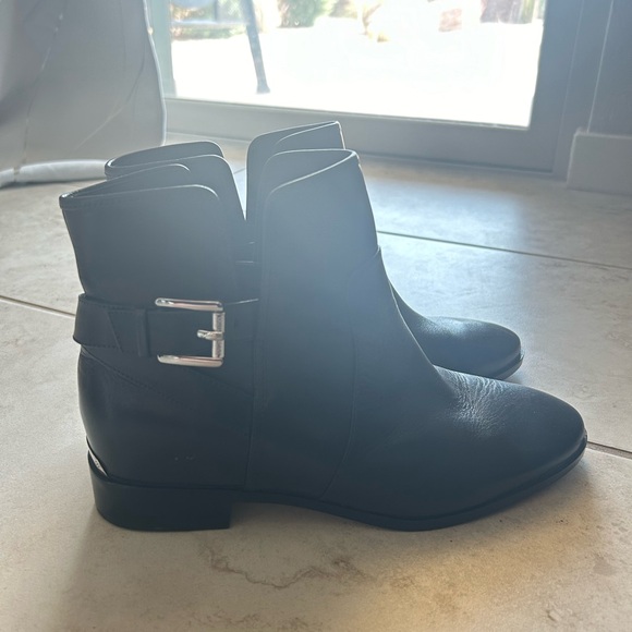 Michael Kors Womens Salem Bootie Black 8M - Picture 4 of 7